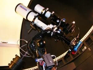 Armadillo focuser